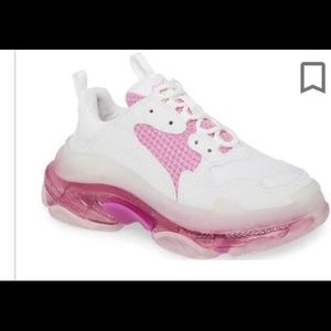 Normal wear Balenciagas